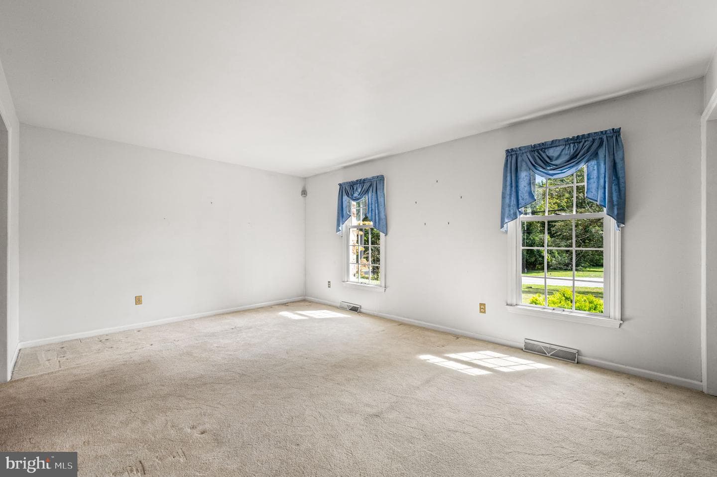 23 E Knowlton Road photo 39