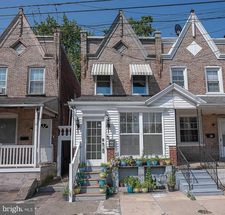 936 Potter Street