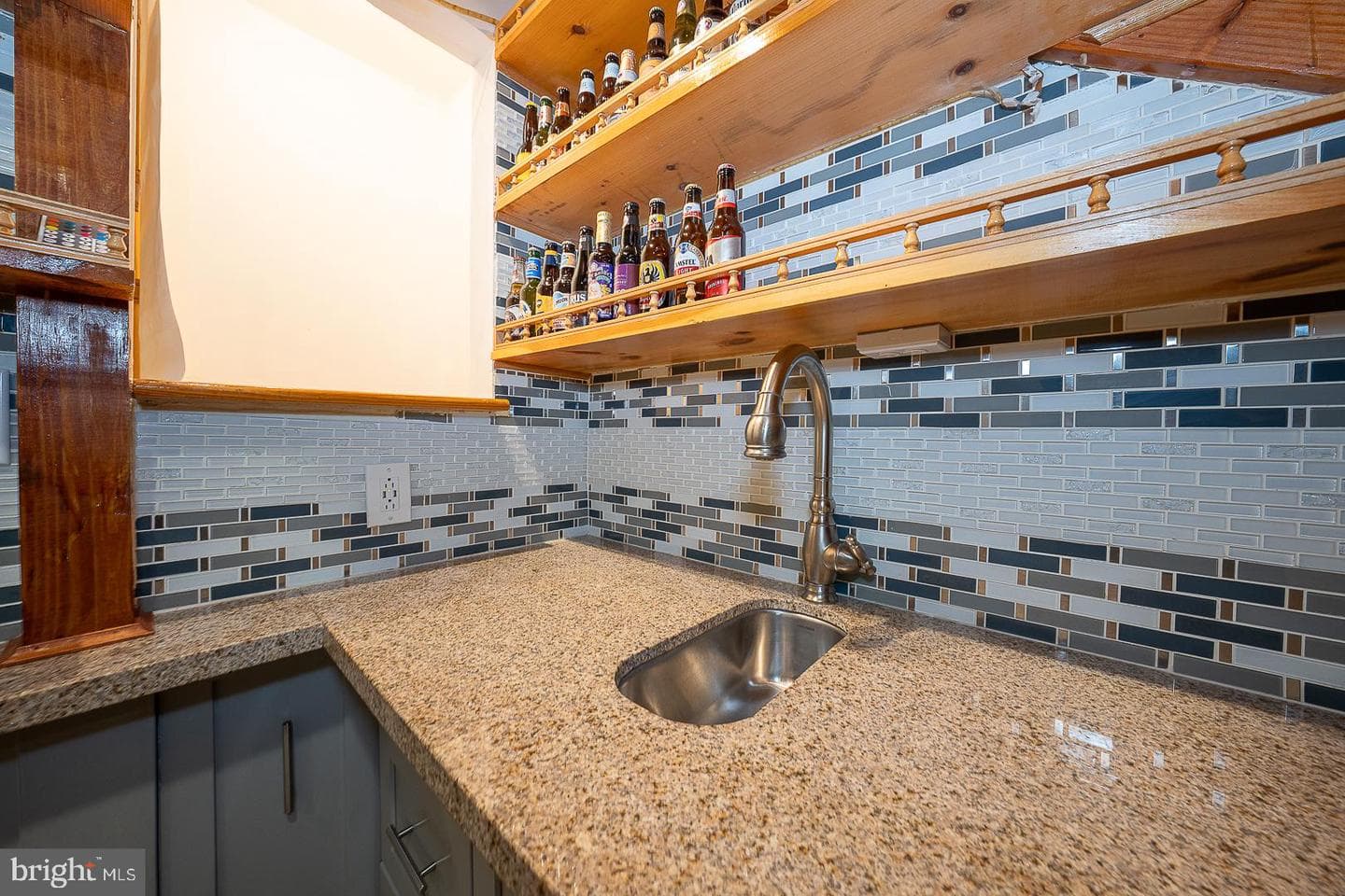 936 Potter Street photo 11