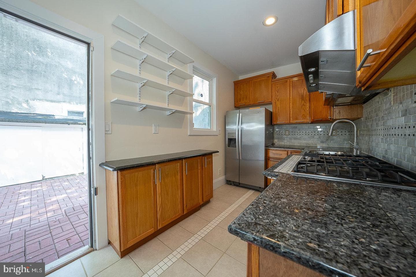 936 Potter Street photo 19