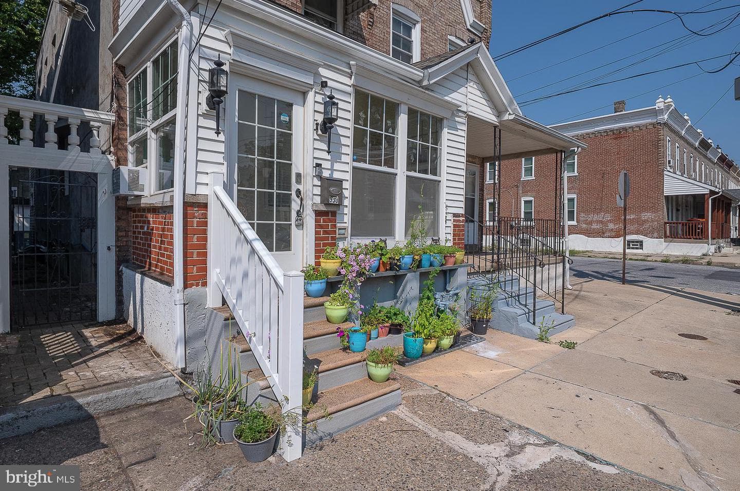 936 Potter Street photo 2