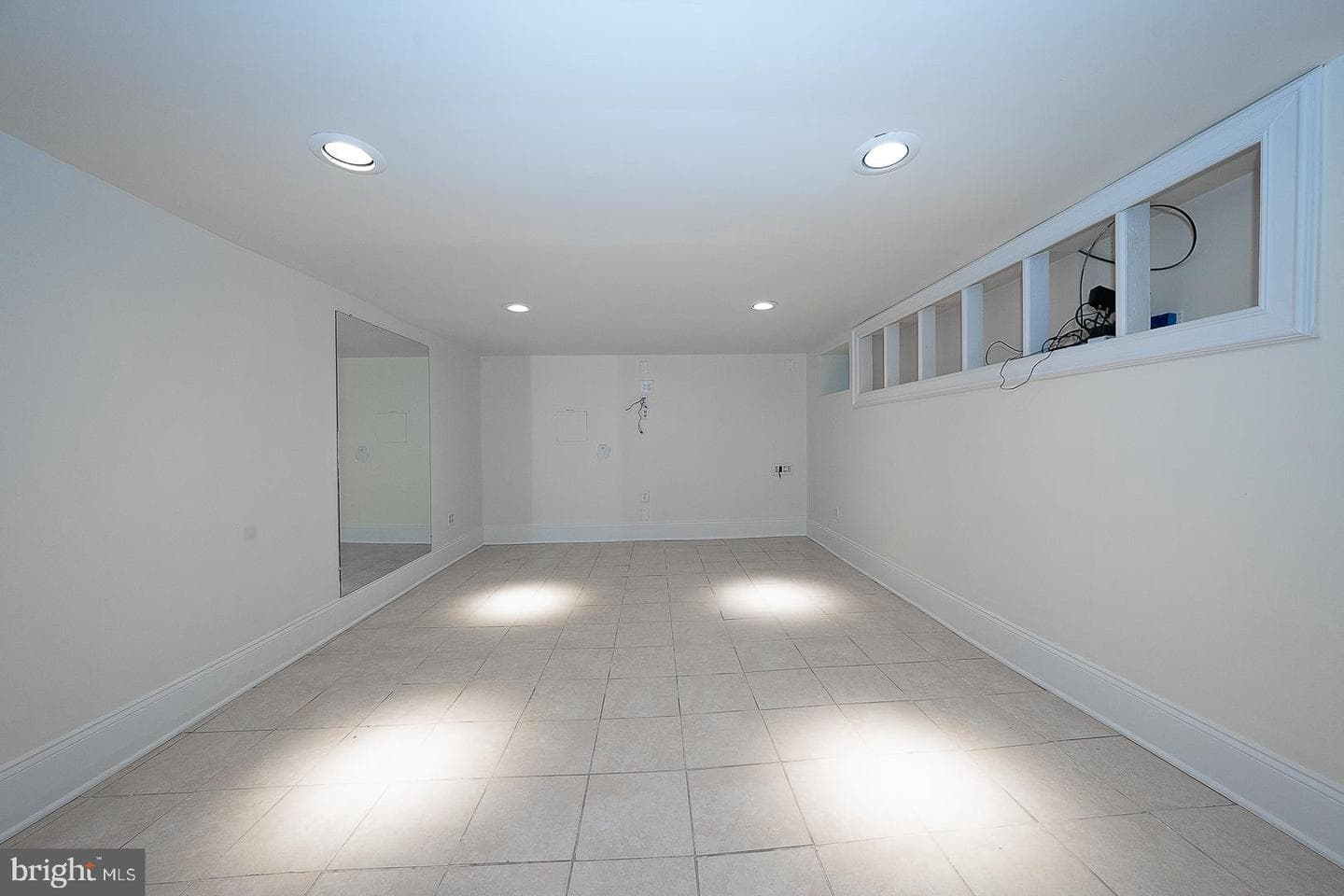 936 Potter Street photo 39