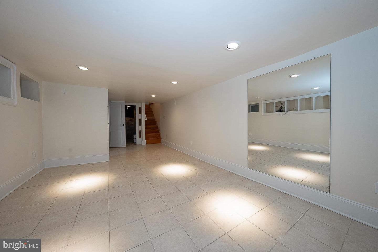936 Potter Street photo 41