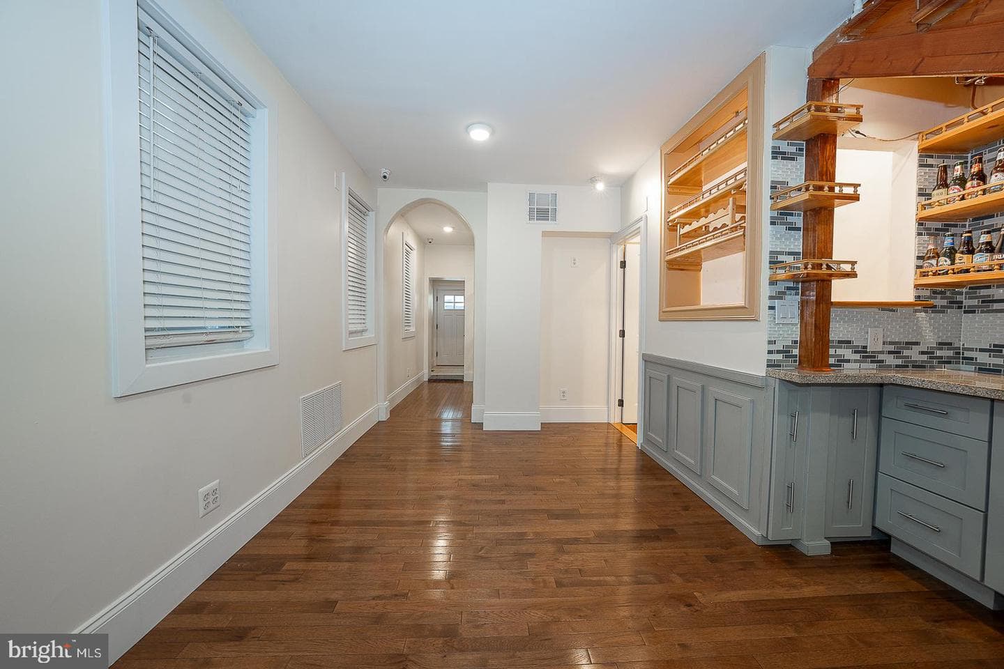 936 Potter Street photo 8