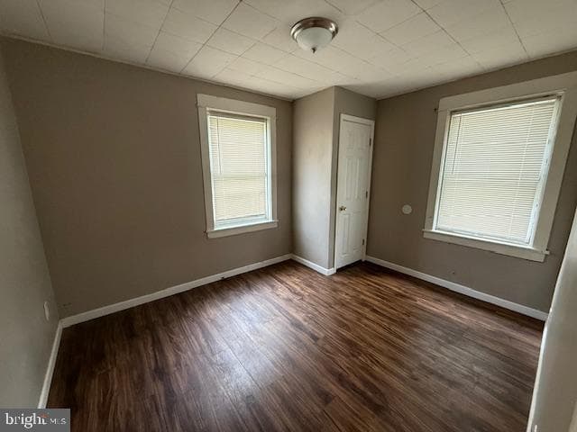 941 Glen Terrace photo 11