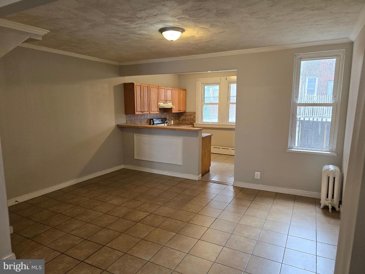 306 Berbro Street photo 9