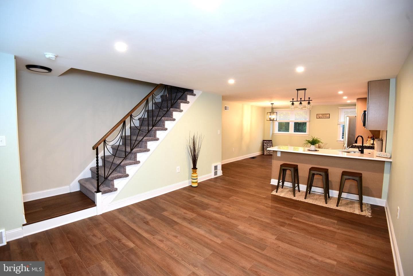 5107 Whitehall Drive photo 1