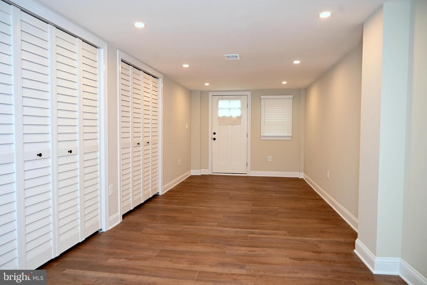 5107 Whitehall Drive photo 21
