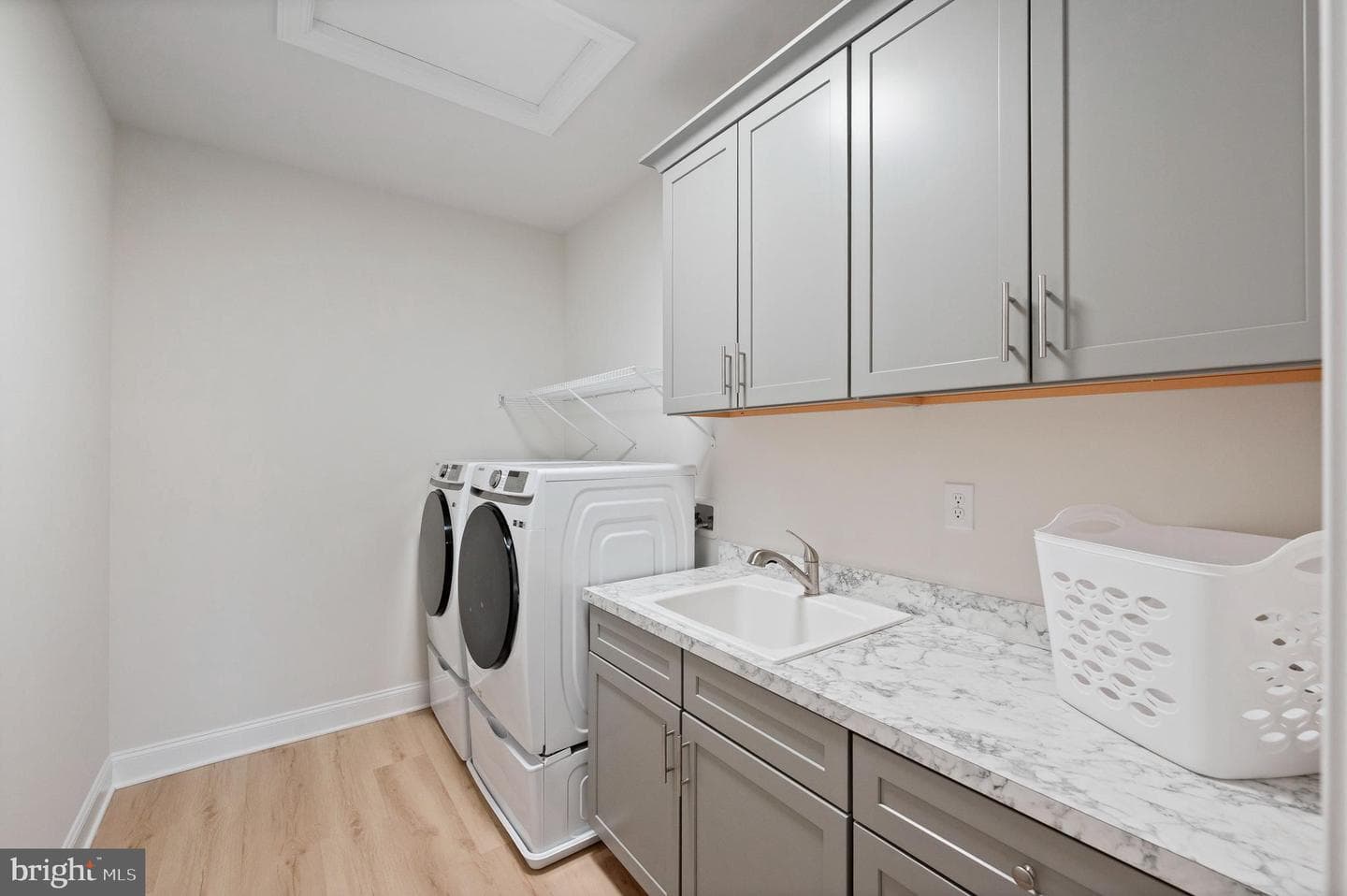 1037 Kirk Road photo 29