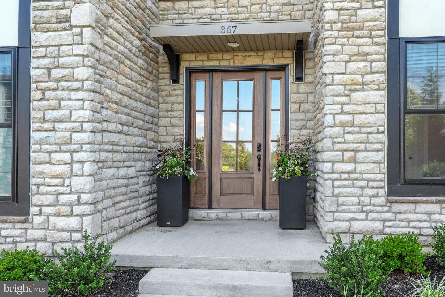 367 W Horseshoe Trail photo 2