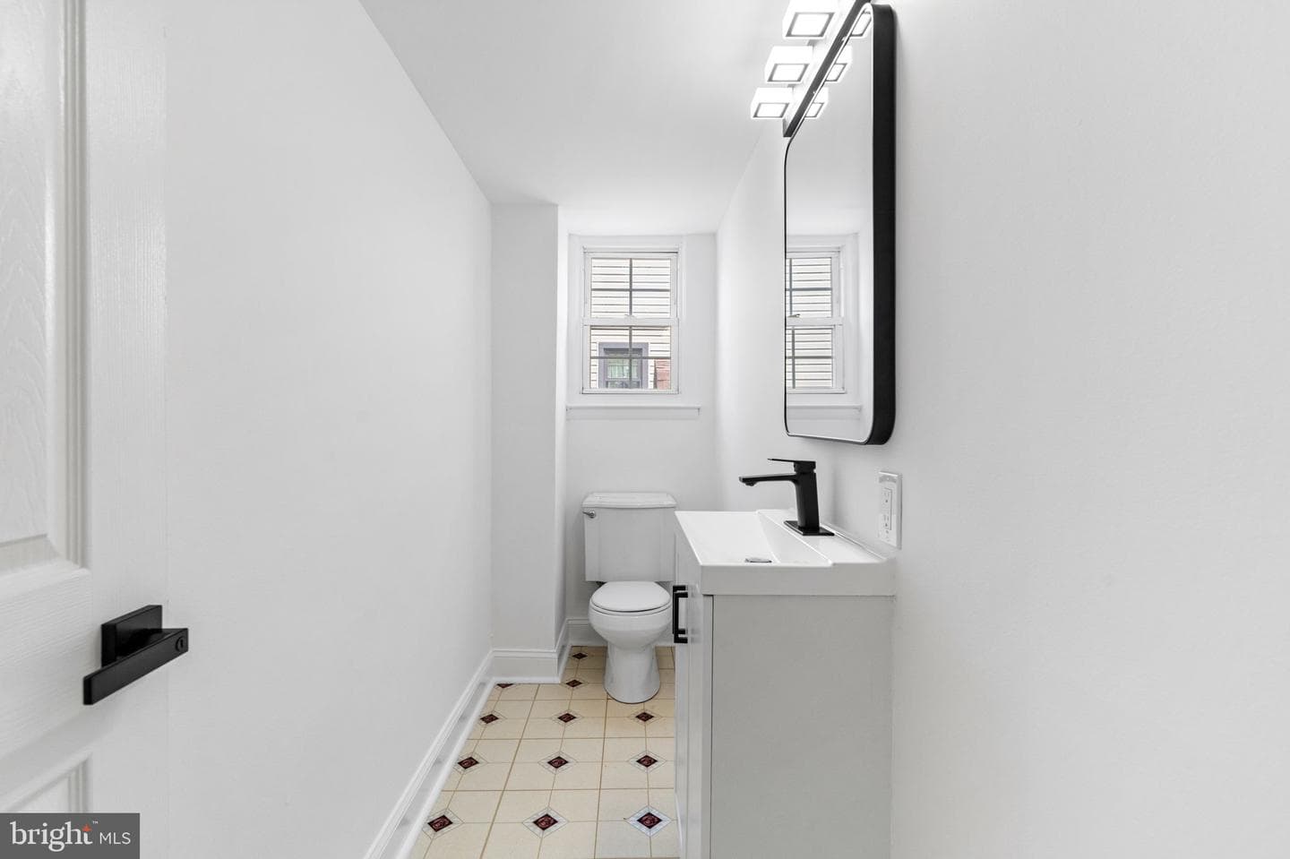 1274 Nicole Lane photo 18