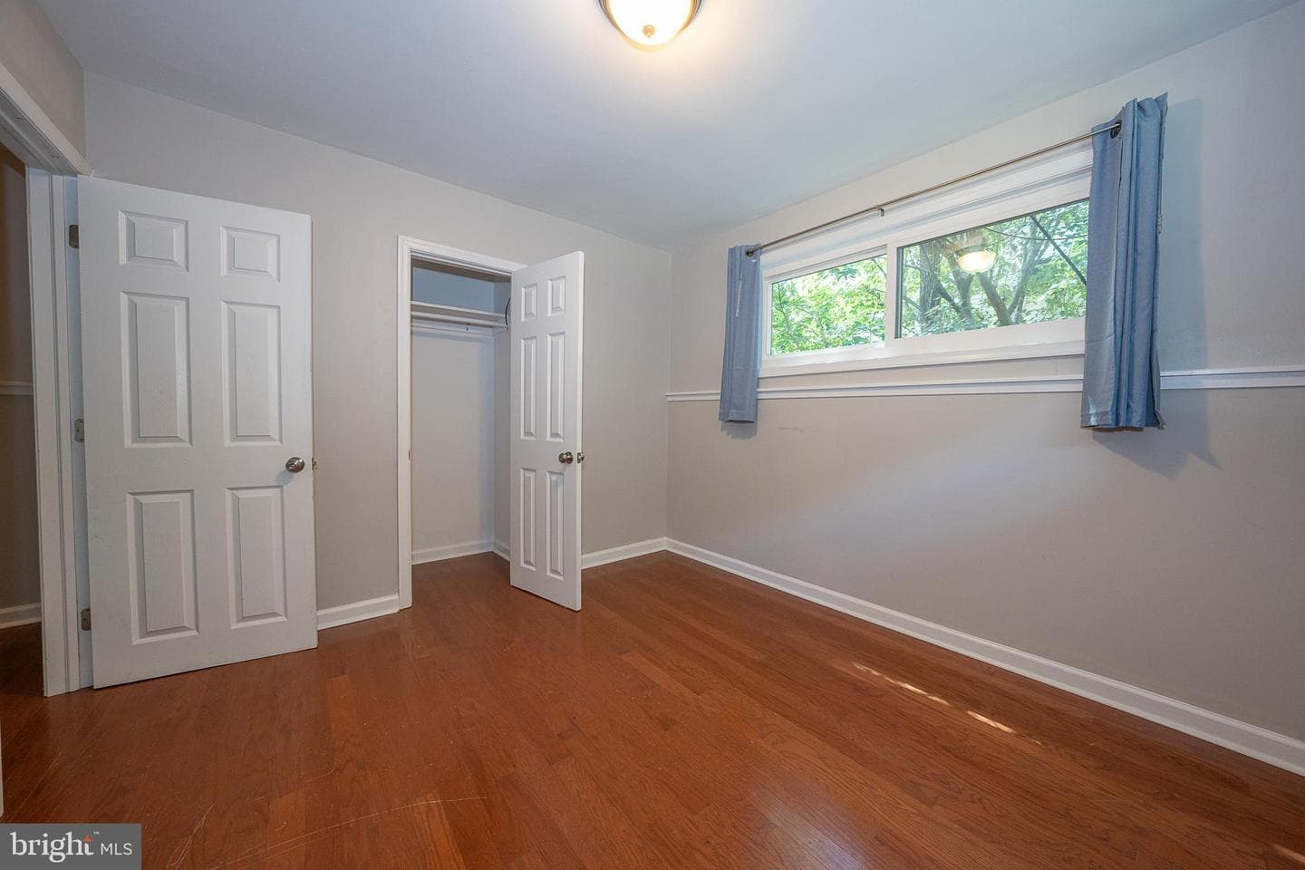 32 Pine Street photo 33