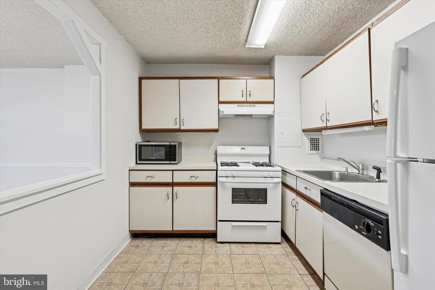 1030 E Lancaster Avenue #206 photo 15