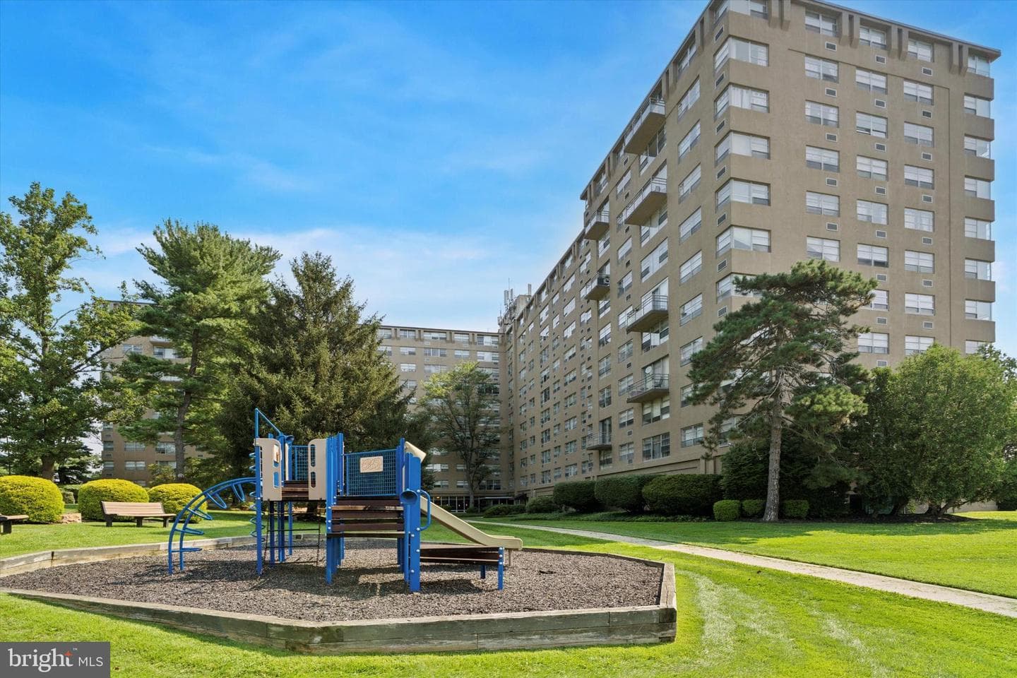 1030 E Lancaster Avenue #206 photo 28