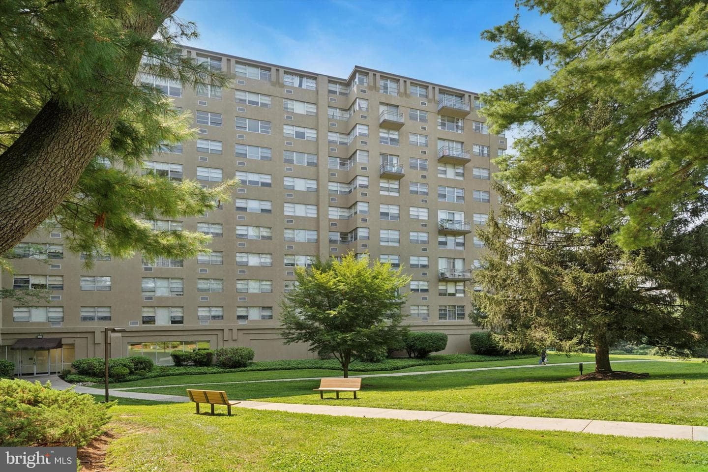 1030 E Lancaster Avenue #206 photo 31
