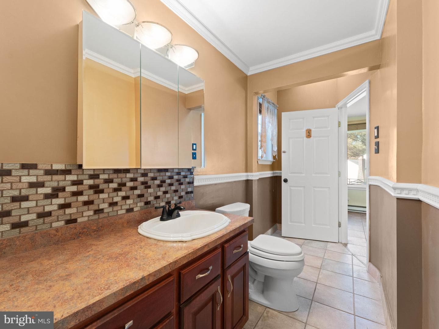 423 Sir Galahad Drive photo 19