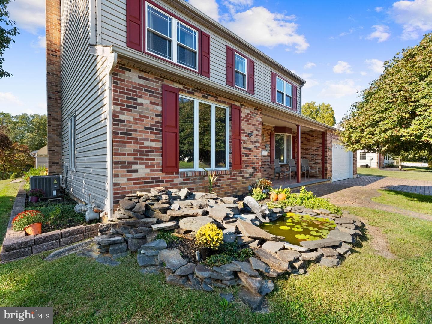423 Sir Galahad Drive photo 43