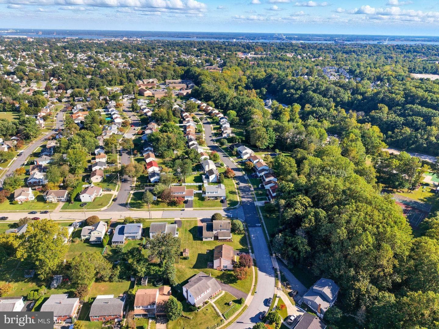 423 Sir Galahad Drive photo 48