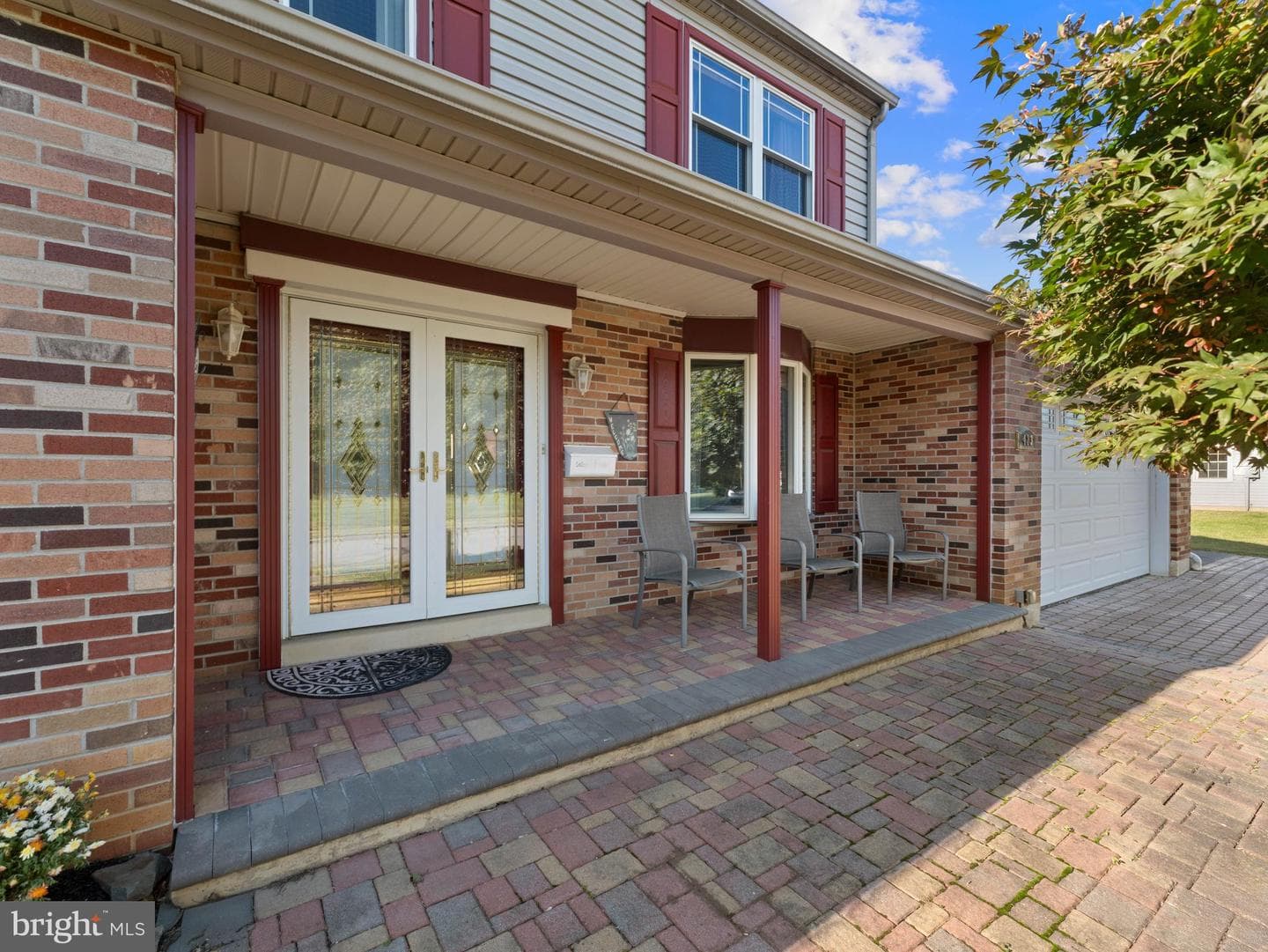 423 Sir Galahad Drive photo 7