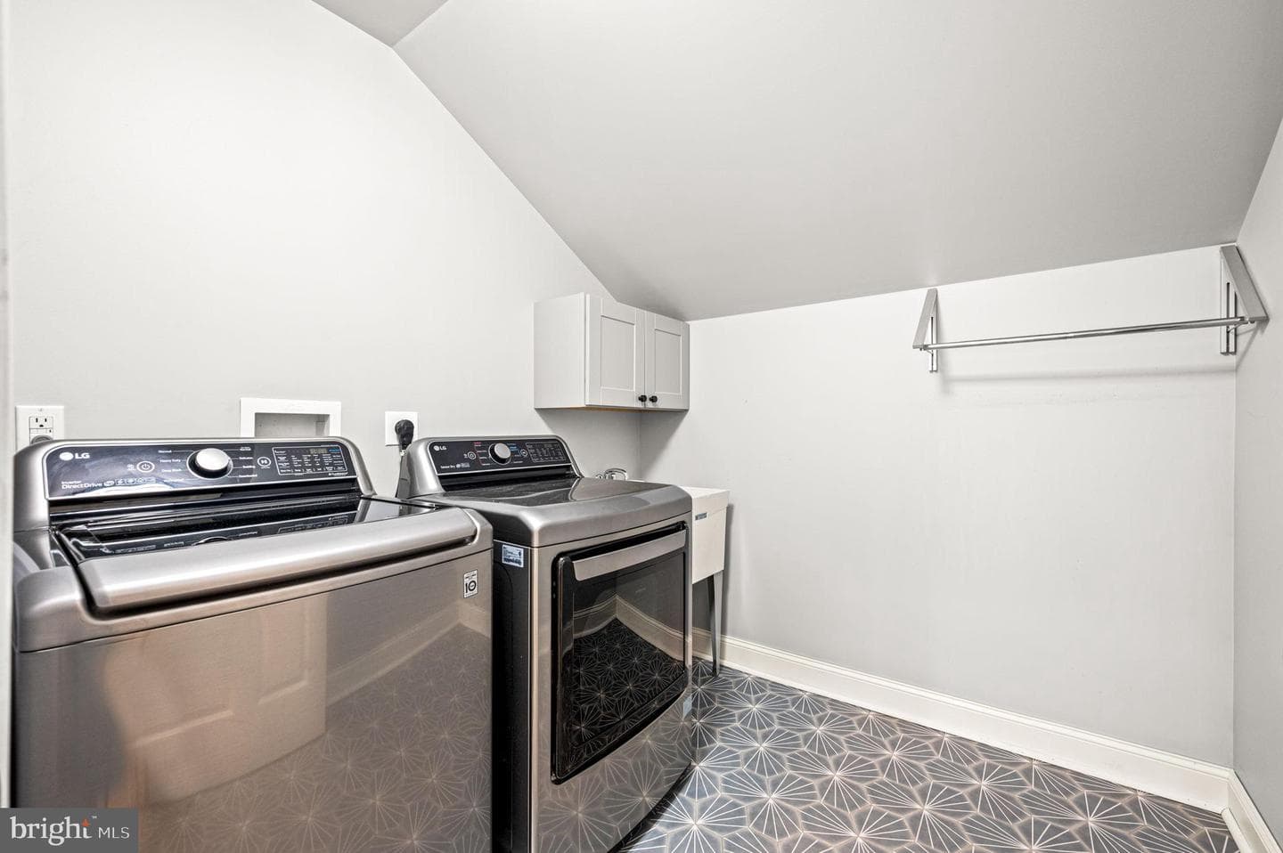 10 Hadley Lane photo 51