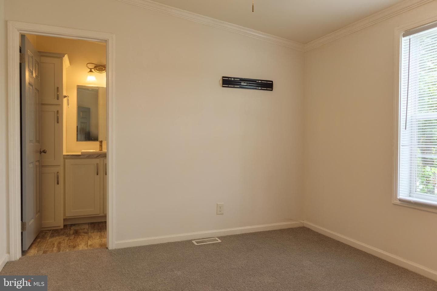 216 Park Drive photo 14