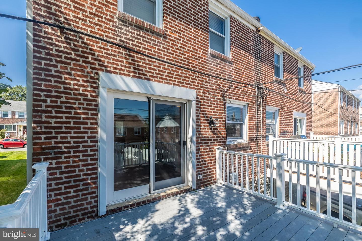 1037 Cobbs Street photo 17