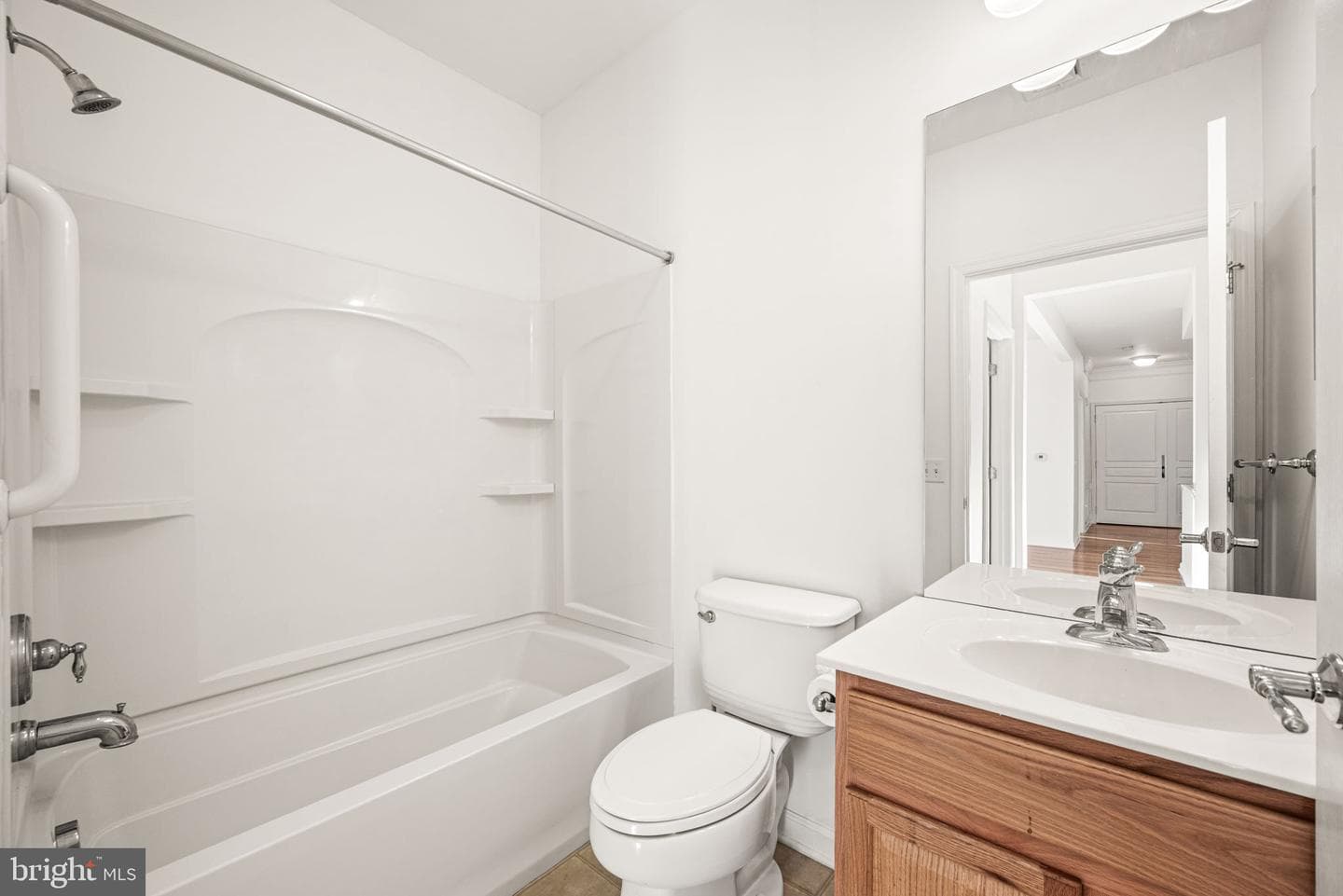 231 Creekside Drive photo 12