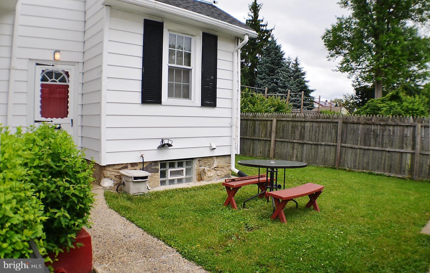 127 Mansfield Road photo 32