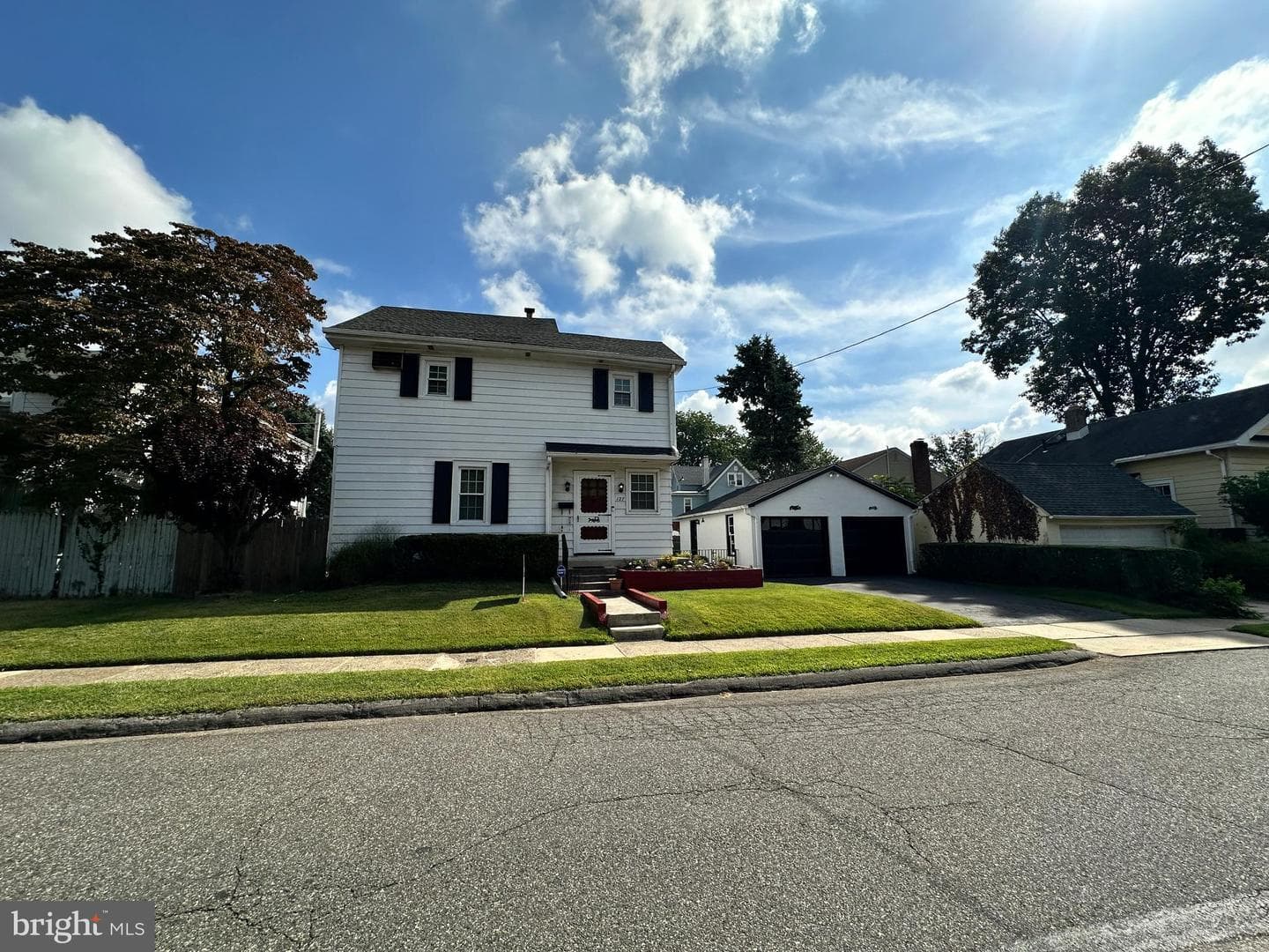 127 Mansfield Road photo 33