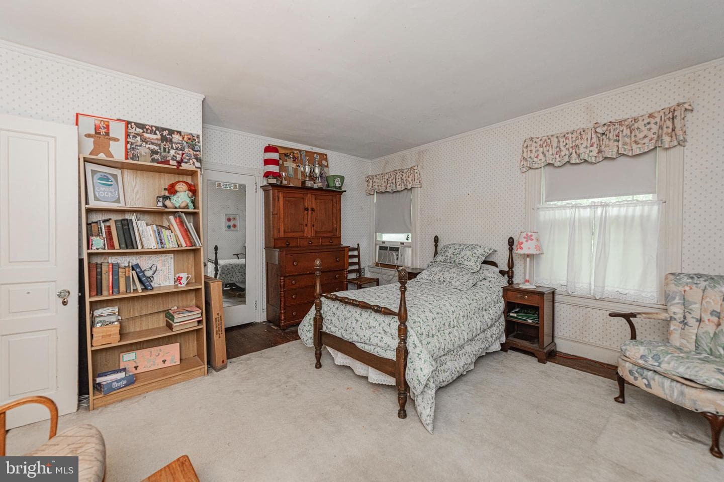 407 Midland Avenue photo 36