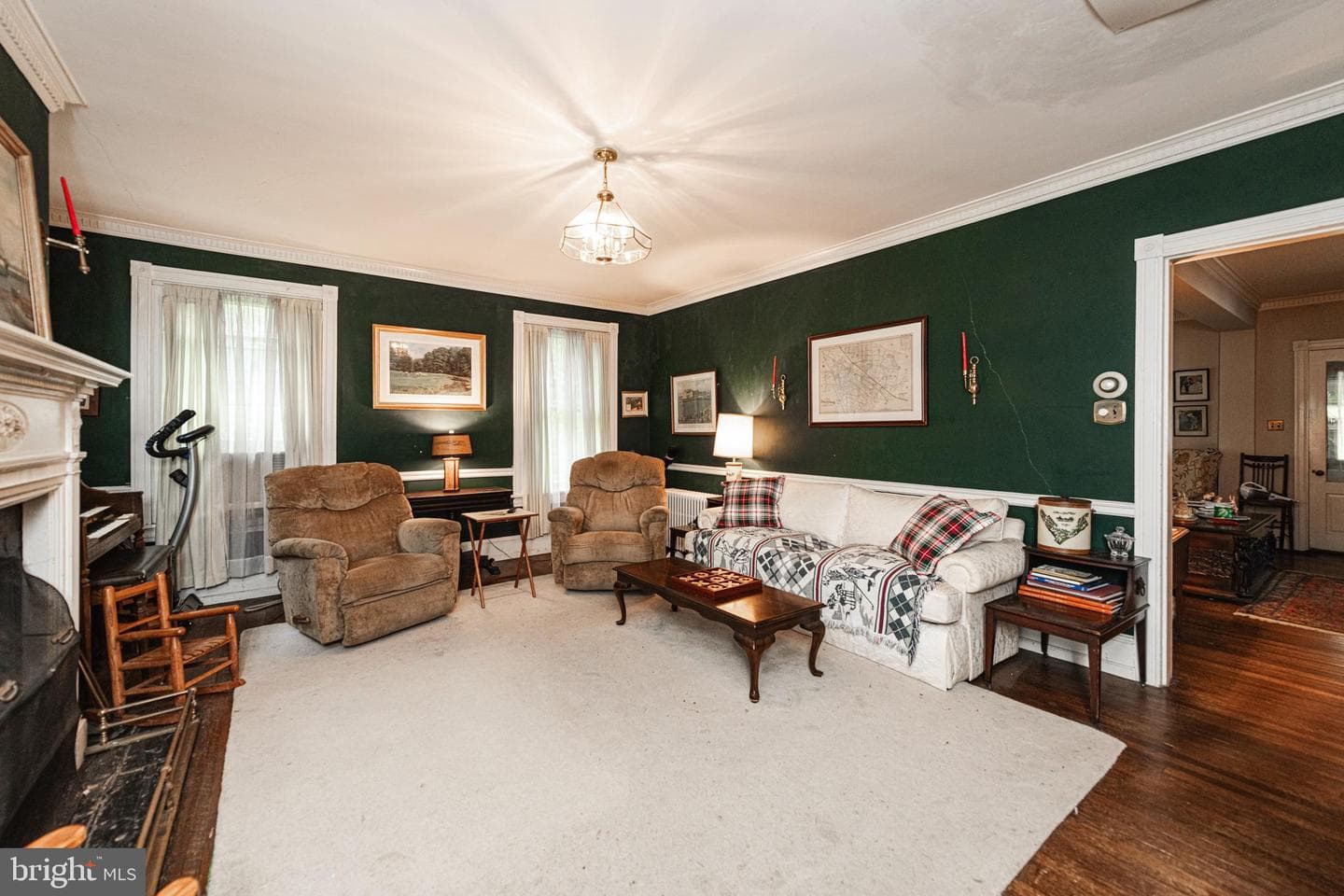 407 Midland Avenue photo 4