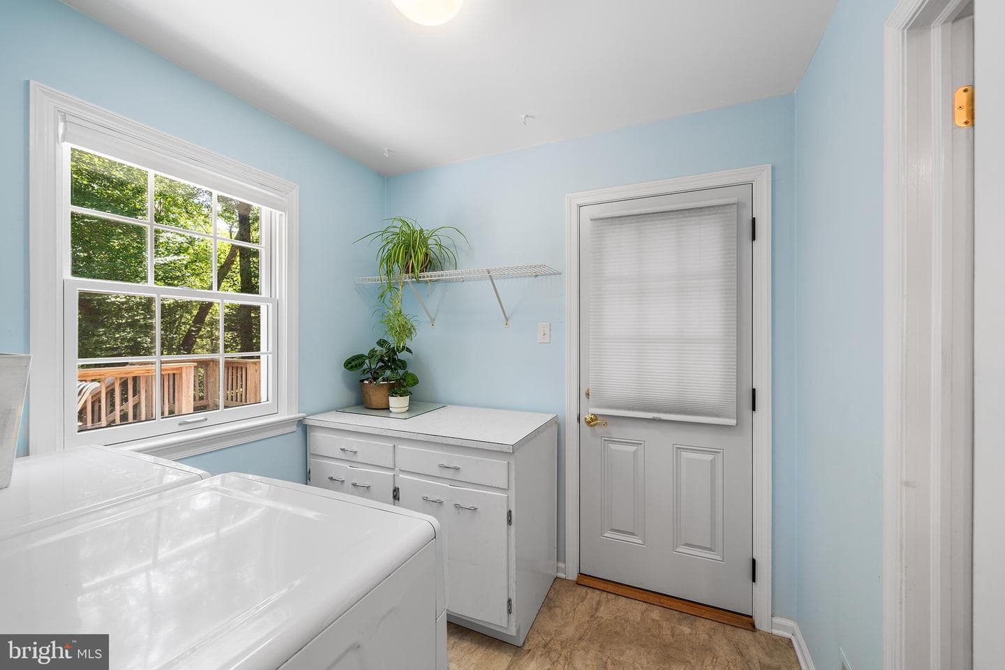937 Hunt Road photo 20