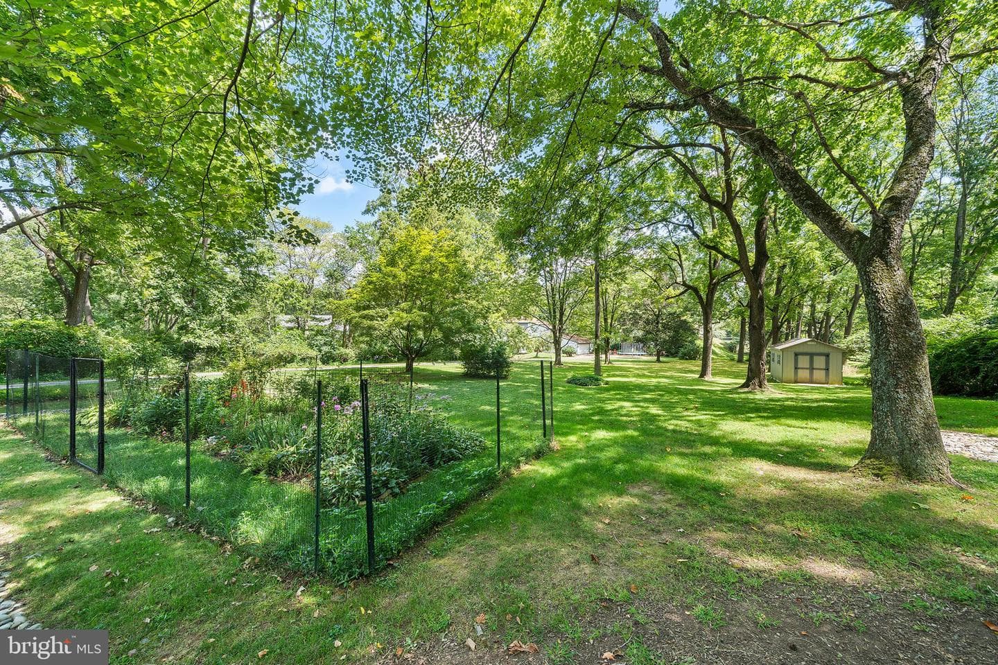 937 Hunt Road photo 25