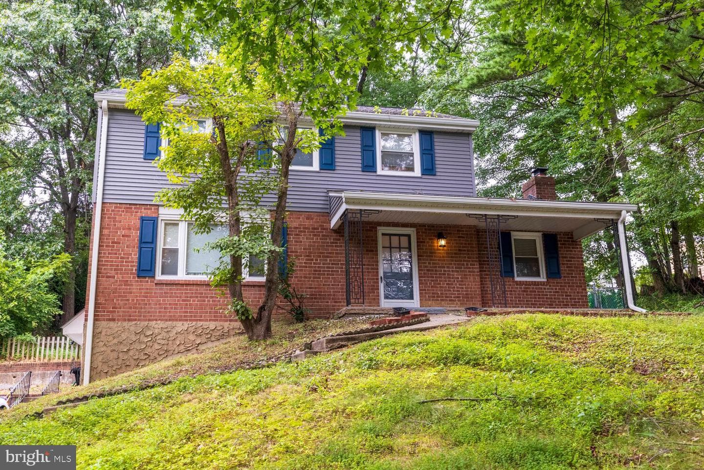 517 W Woodland Avenue photo 2
