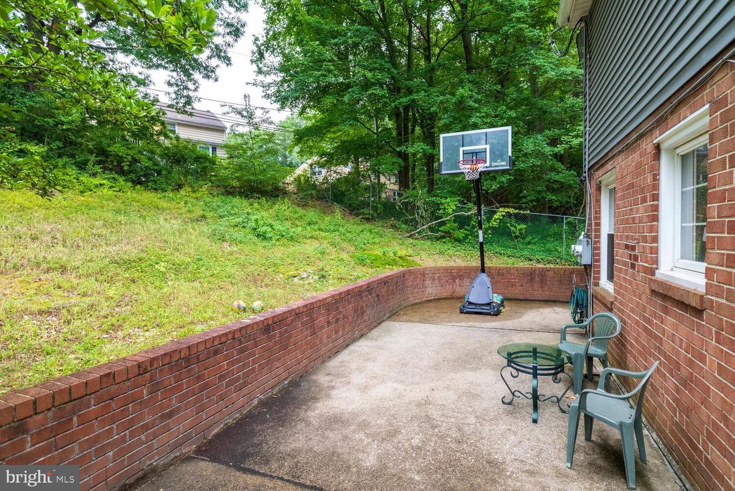 517 W Woodland Avenue photo 28