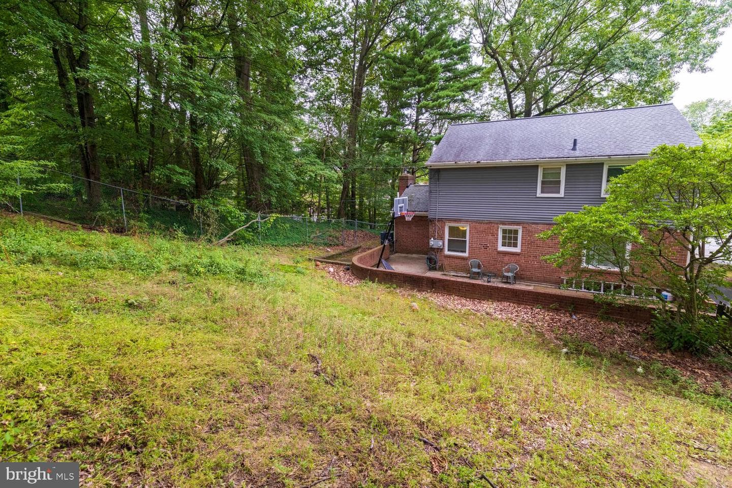 517 W Woodland Avenue photo 31