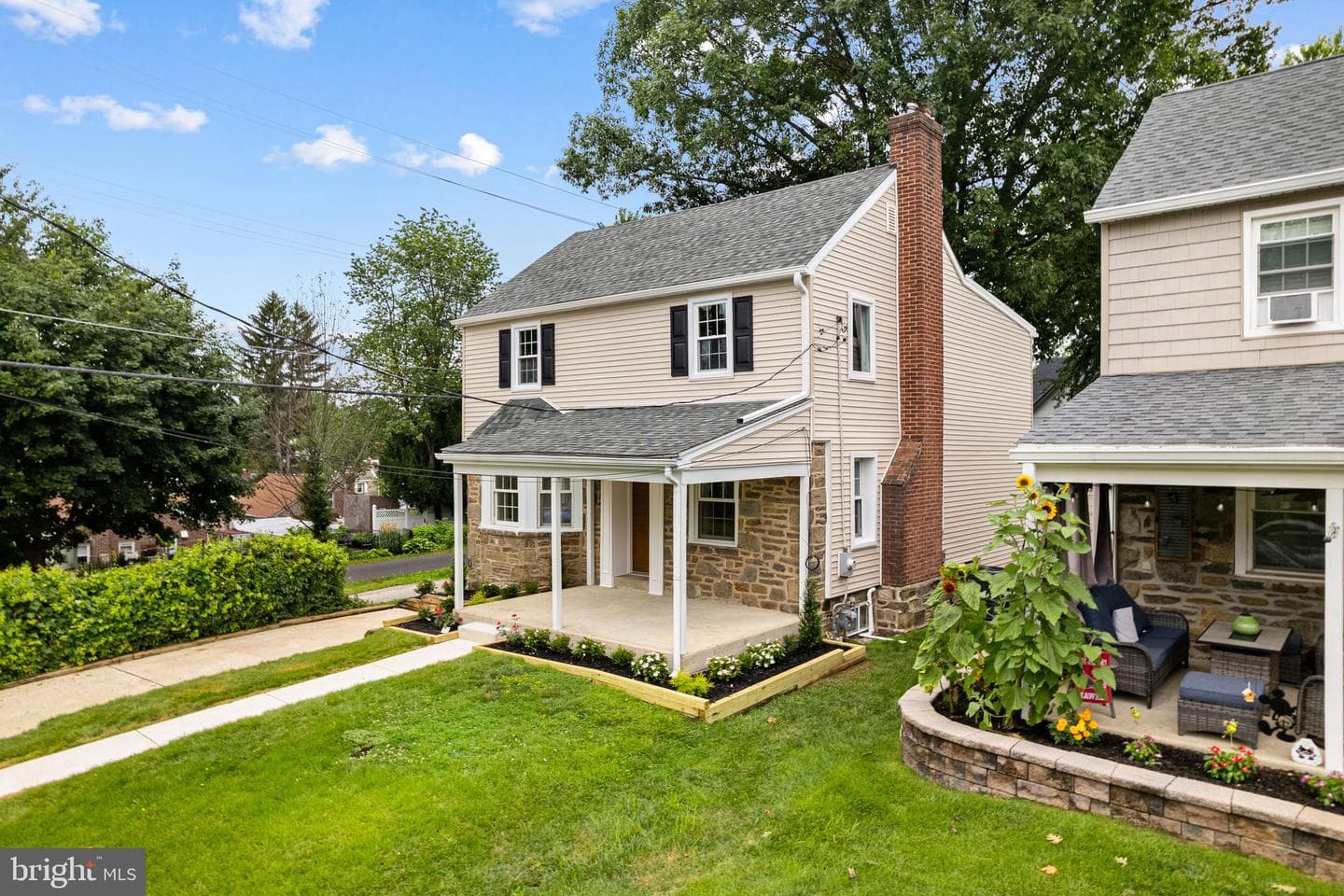 46 Rodman Avenue photo 2