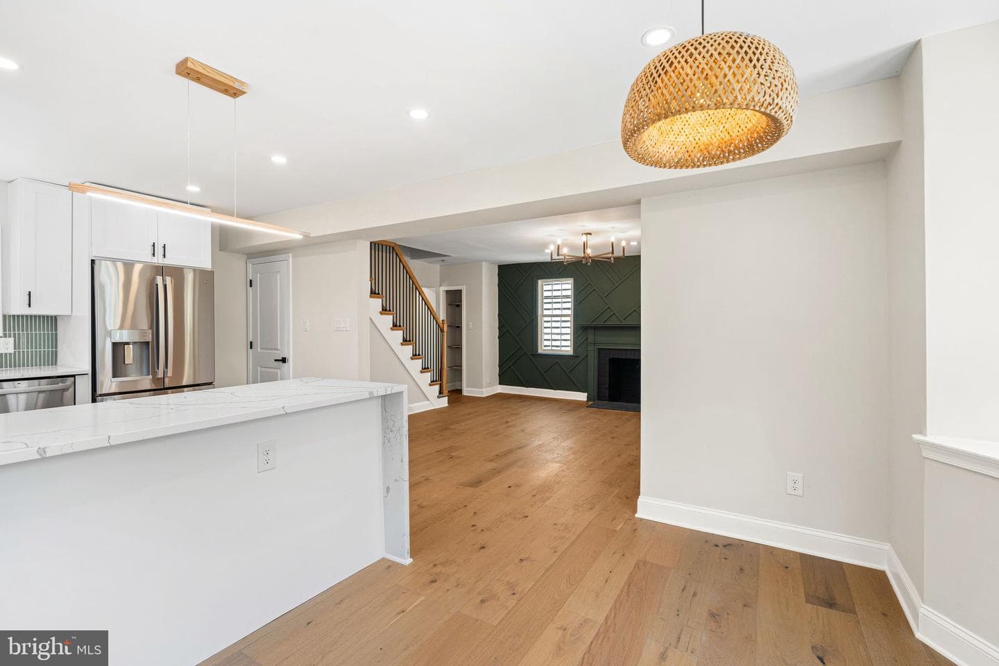 46 Rodman Avenue photo 8