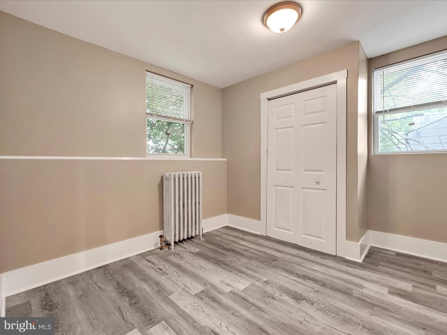 1105 Terrill St photo 16