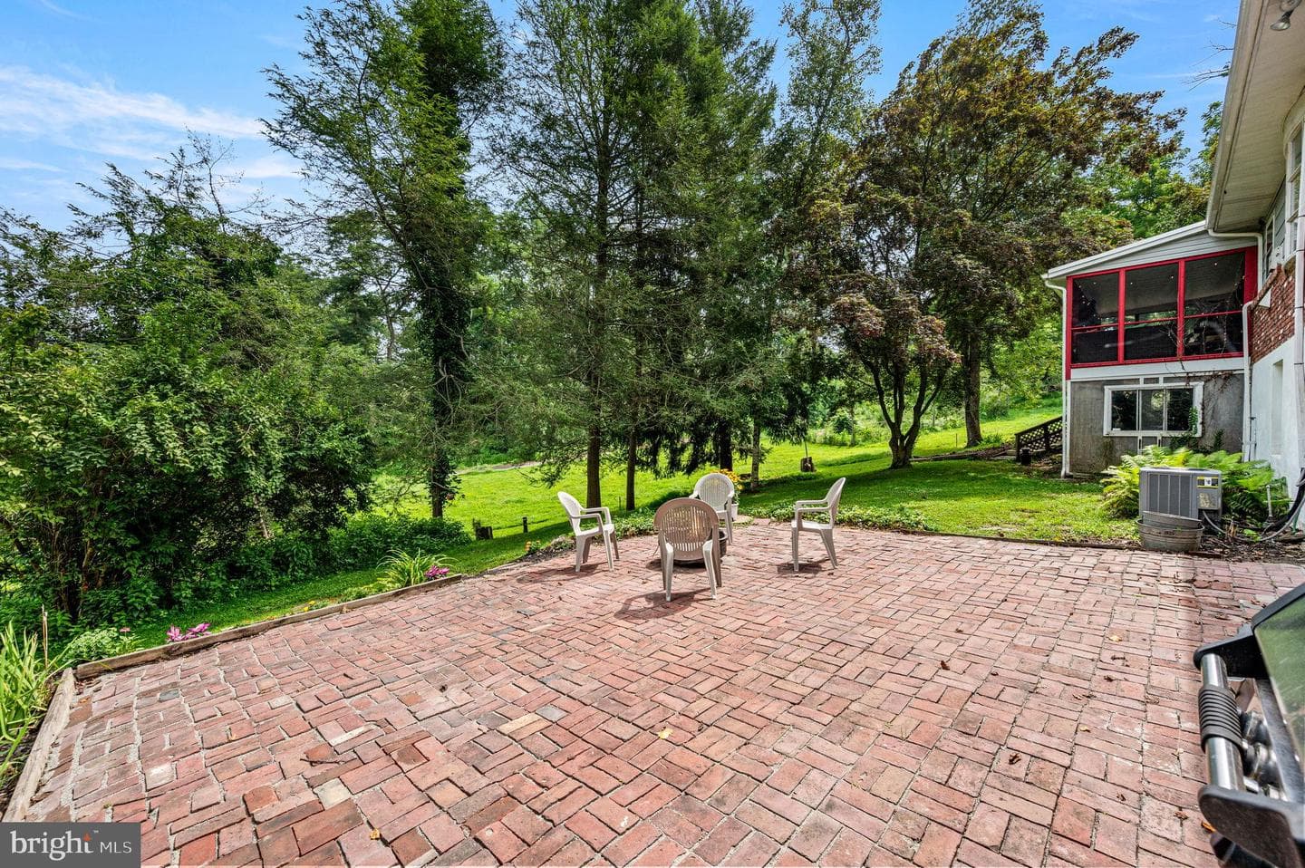 111 Cheyney Road photo 27