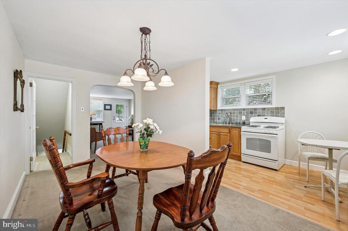 230 Westpark Lane photo 3