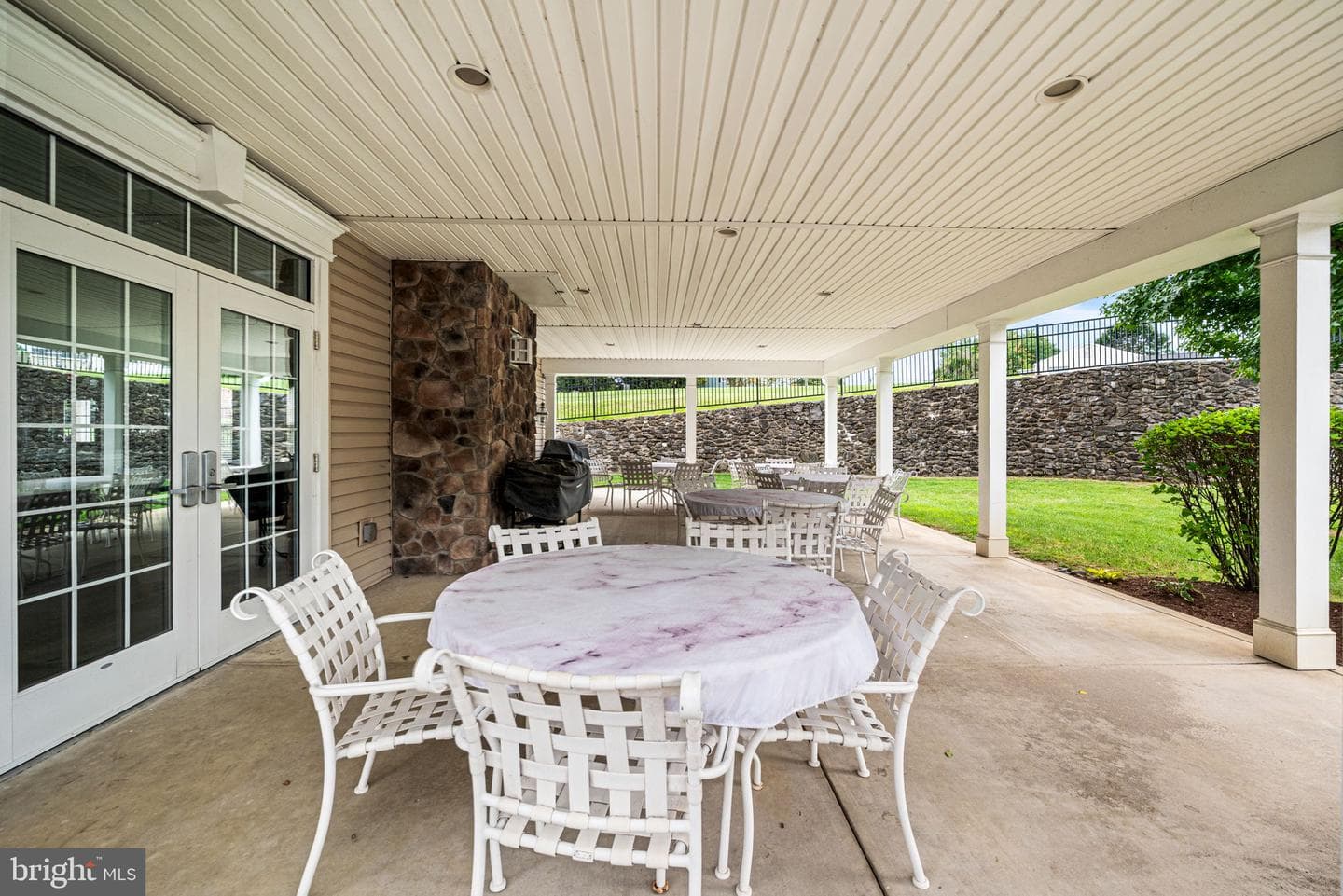113 E Creekside Drive #3 photo 25