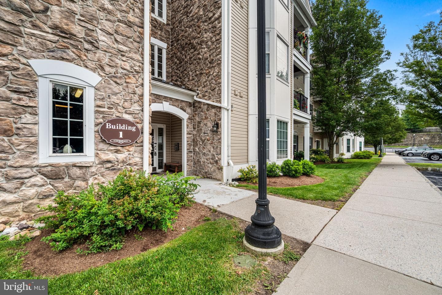 113 E Creekside Drive #3 photo 3