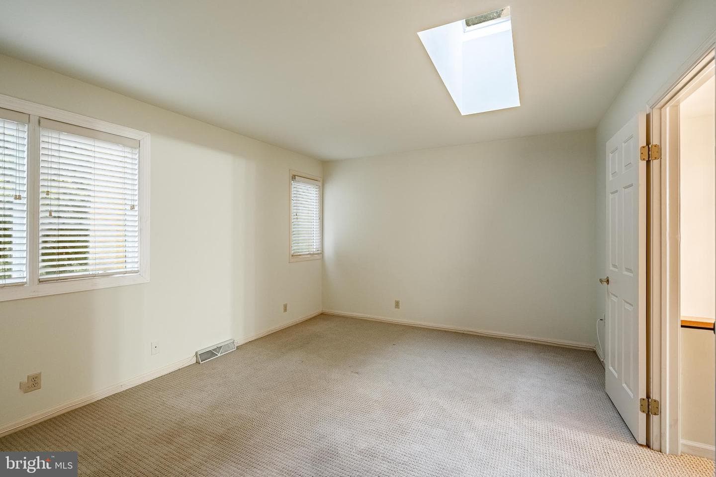 116 Montrose Avenue #a photo 25