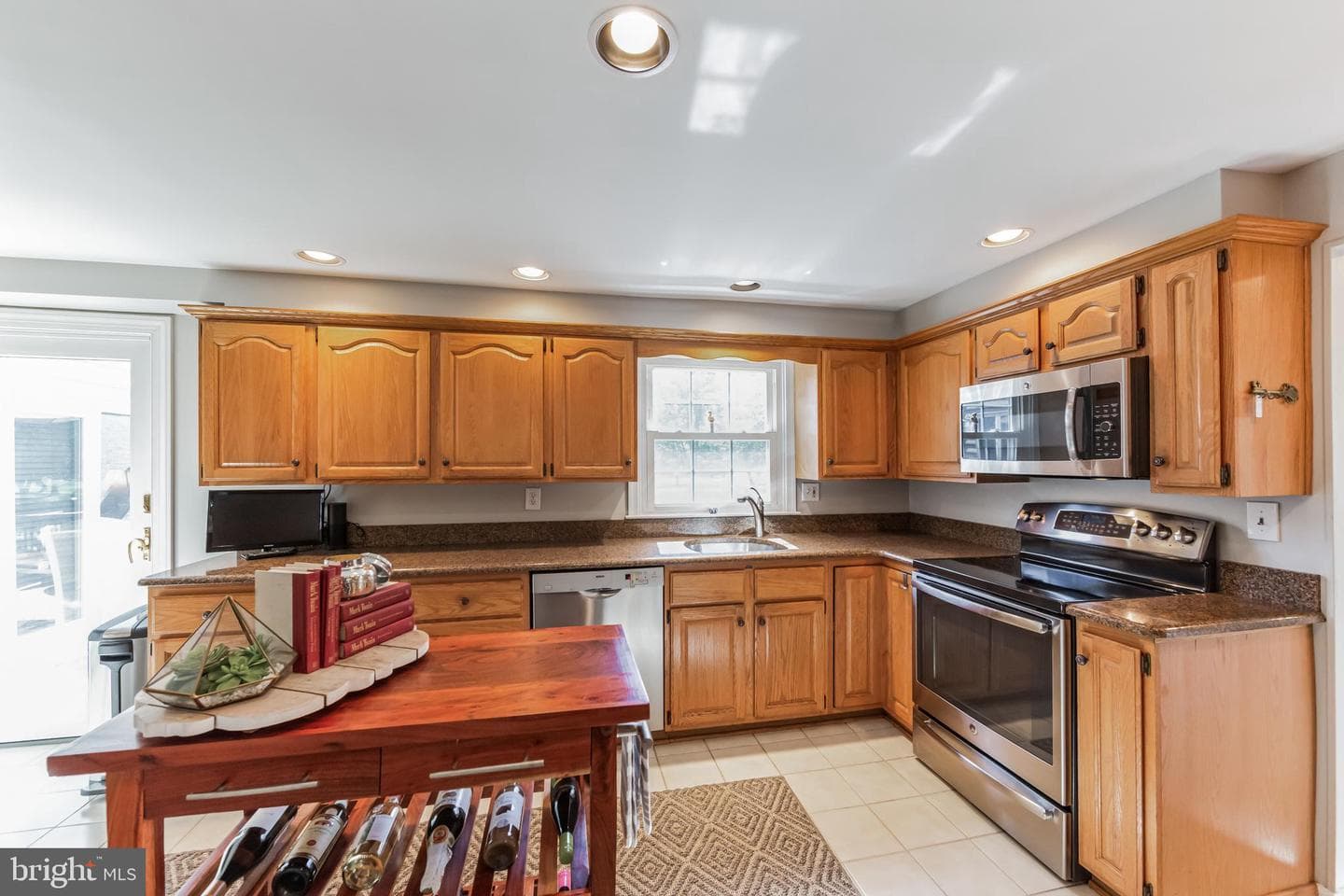6 David Drive photo 10