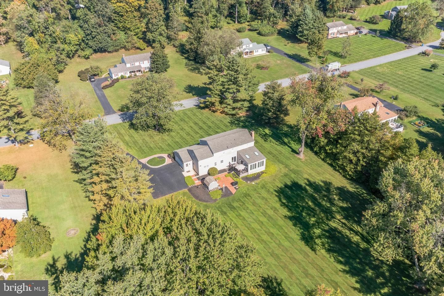 6 David Drive photo 2