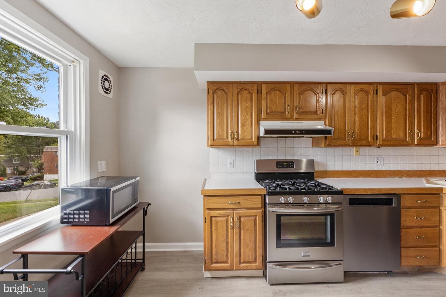1349 Elson Road photo 14