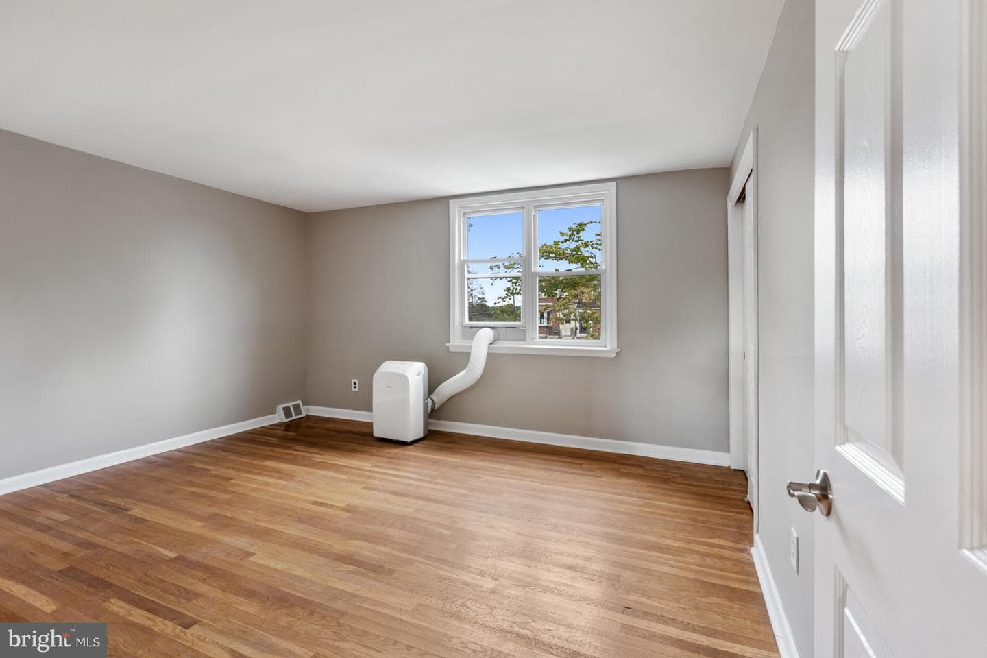 1349 Elson Road photo 25