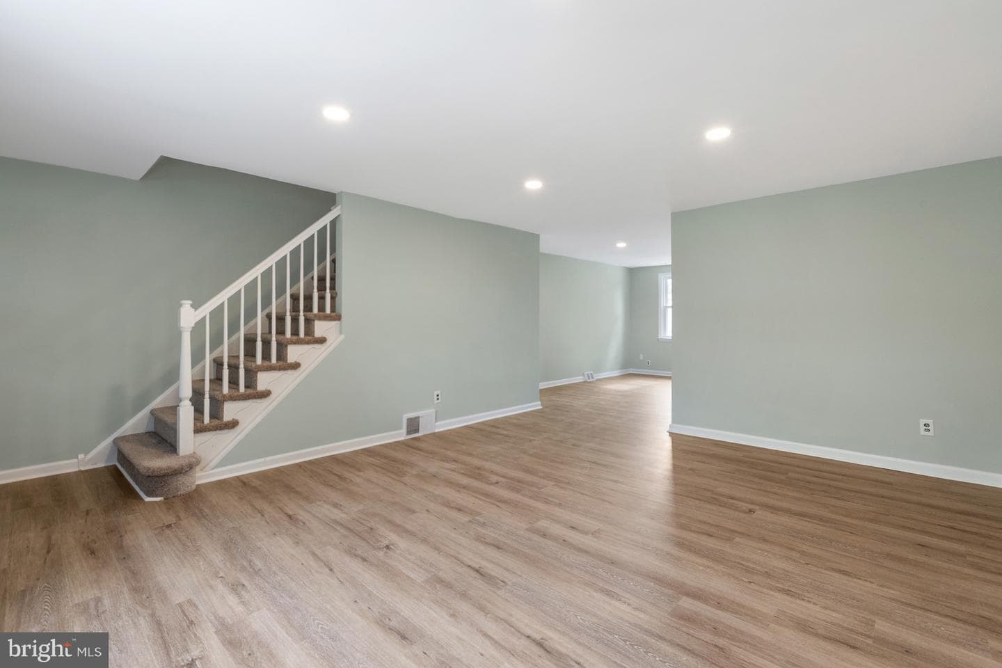 1349 Elson Road photo 7
