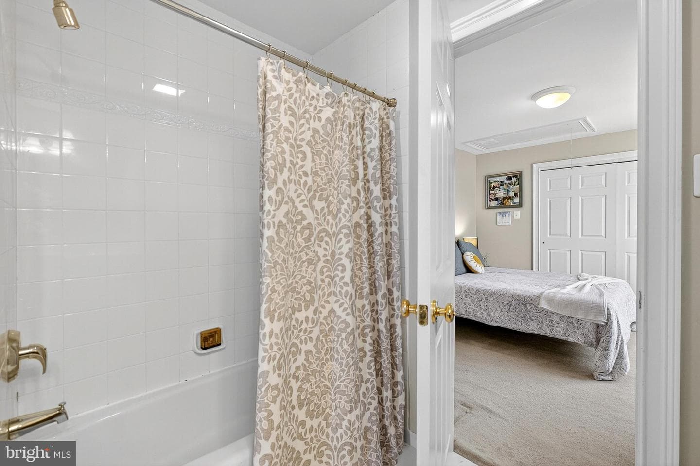 9 W Branch Lane photo 64
